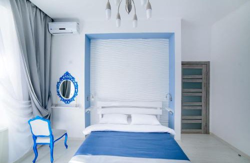 Halyts'kyi district Apartment | Modern Apartment in Old City Center