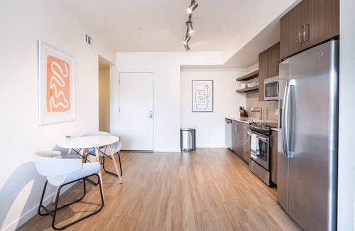 Boulder Apartment | Modern Apartment in Prime Location (ID2997X39)