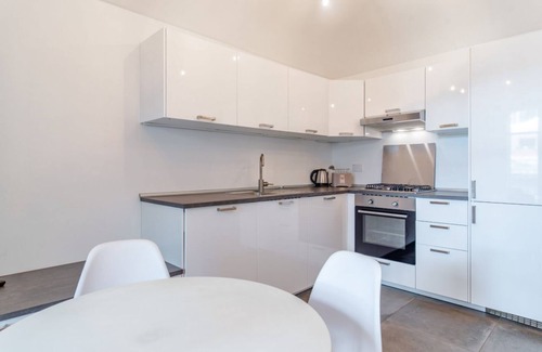 Historic Centre Apartment | Modern apartment in the center of Turin