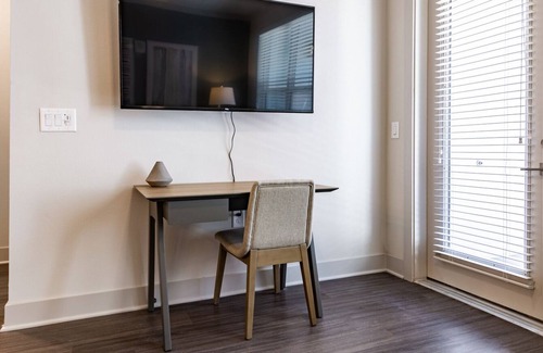 Greenwood Village Apartment | Modern Apartment in Prime Location (ID5438X58)