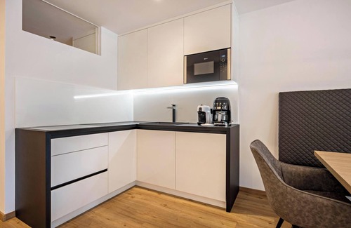 Bressanone Apartment | Modern Apartment "Nice 2" with Balcony in the Center of Bressanone/Brixen