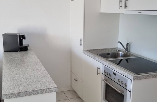 Orselina Apartment | Modern apartment on the 3rd floor for 1-4 persons.