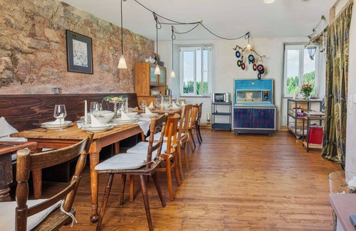 Dornstetten Apartment | Modern Apartment with lift up, for 4 pers, 1 bedroom, 1 couch, historical building