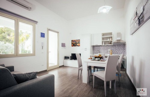 Montevago Apartment | Modern Apartment with Pool, Garden, Wi-Fi, Terrace, Barbecue, Air Conditioning