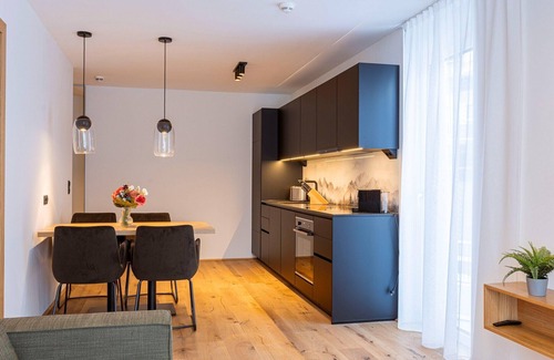 Fiss Apartment | Modern apartment with balcony