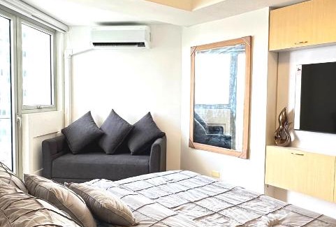 San Fernando Apartment | Modern Bali of Azure North