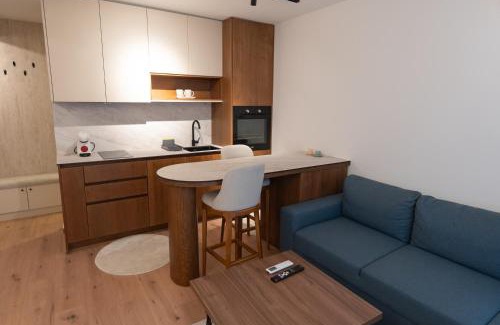 Mejë Apartment | Modern Bazaar Apartment