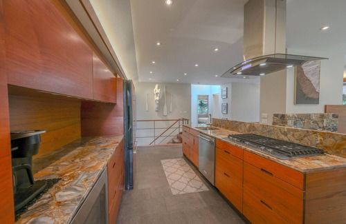 Ogden Dunes House | Modern Beachside Escape
