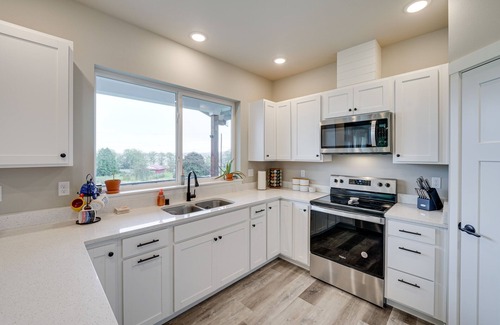Blaine House | Modern Blaine Vacation Rental, 33 Mi to Vancouver!