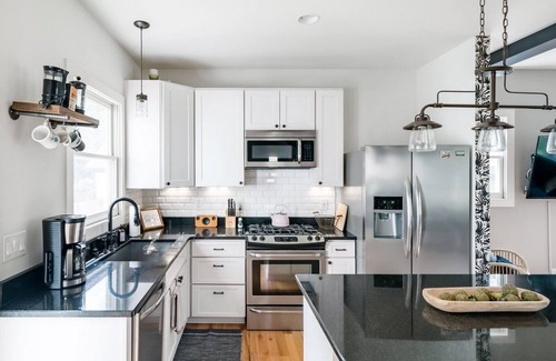 Greenwood House | Modern Boho Family House Near Shops & Restaurants in East Nashville
