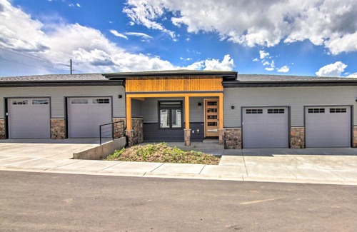 Four Corners House | Modern Bozeman Family Townhome with Hot Tub!