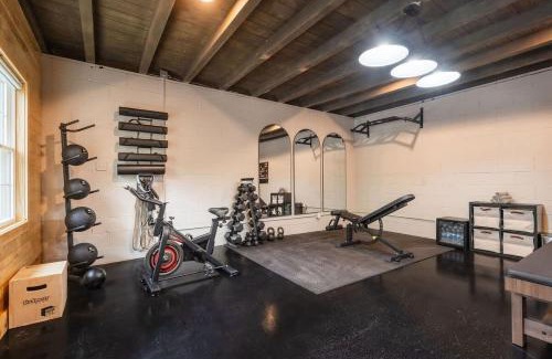 Dial House | Modern Cabin with Luxury Gym, Firepit + Game Room!