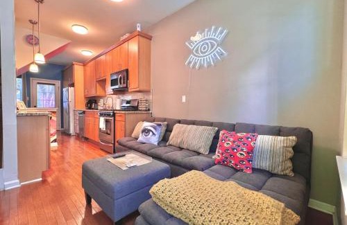 Graduate Hospital Apartment | Modern-Chic Living in the Heart of Center City