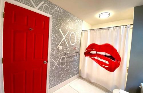 Graduate Hospital Apartment | Modern-Chic Living in the Heart of Center City