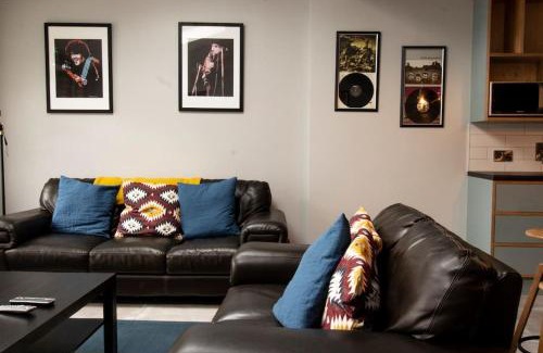 North Wall Bed & Breakfast | Modern City Centre Rooms