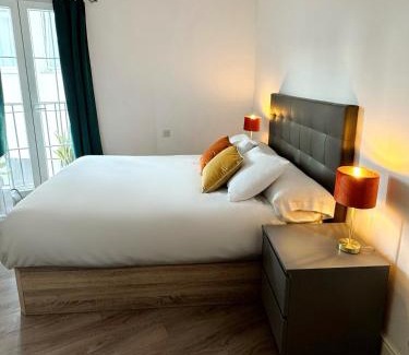 Gibraltar Apartment | Modern City Centre Two Bedroom Windsor Apartment - Grand Central House