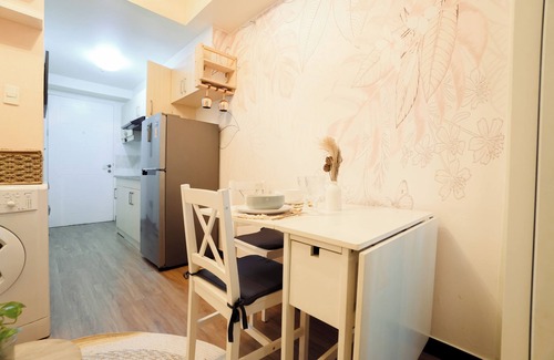 Pasig Condo | Modern City Flat Near Business Centers & Malls
