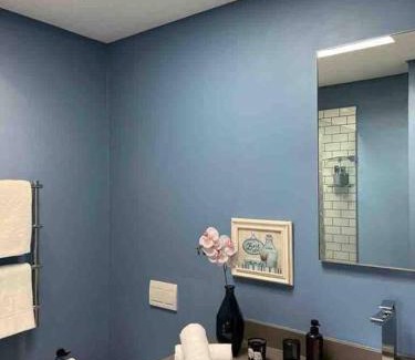 Bo'Kaap Apartment | Modern city townhouse with rooftop terrace