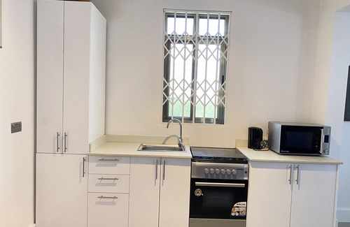 Madina Apartment | Modern contemporary 2 bedroom & 2 bathroom apartment
