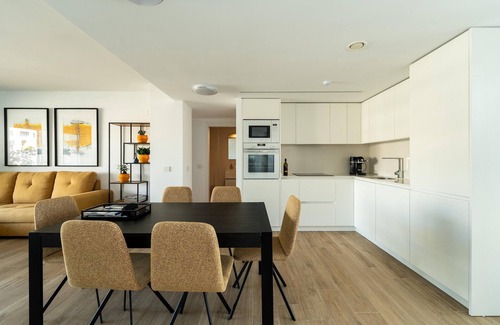 Punta Prima Apartment | Modern Coastal Gem, Torrevieja