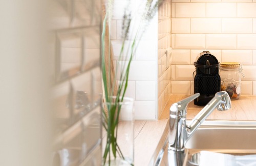 Mildstedt Apartment | Modern coastal hut #1 in beach house style