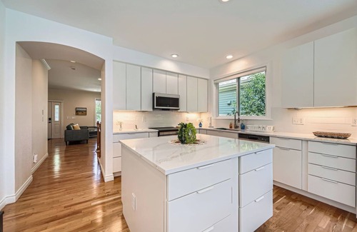 Stapleton House | Modern Comfort in Central Park: 4BR Home in Denver