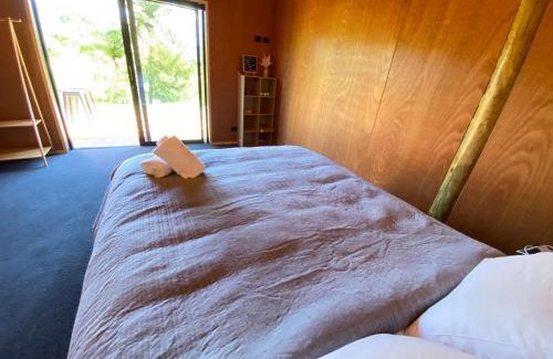 Collingwood House | Modern Comfort in Collingwood - Brand New Holiday Home
