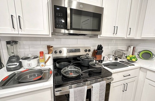 Mooresville Apartment | Modern Comfort Near Mooresville's Attractions