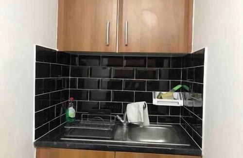 Vauxhall Apartment | Modern, Comfy & Central ~ 5* location ~ DoubleBeds