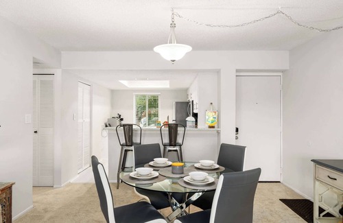 Oldsmar Condo | Modern Condo on the lake! Oldsmar, FL