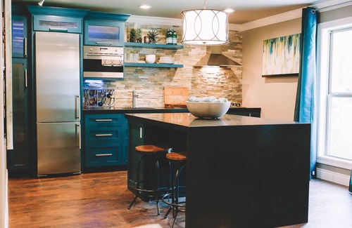 Lake Charles House | Modern Corporate Home/406 Peake Street