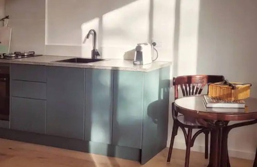 Mount Macedon Apartment | Modern country retreat, a great place to relax & enjoy the Mount