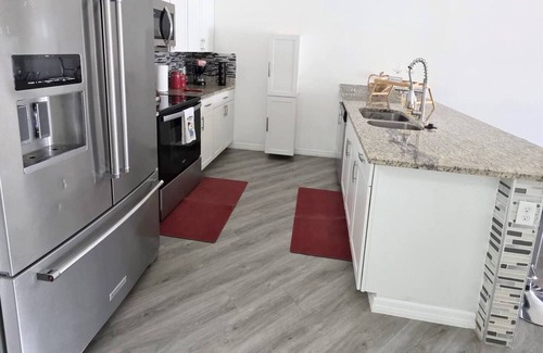 Mariner House | Modern, cozy and brand new oasis