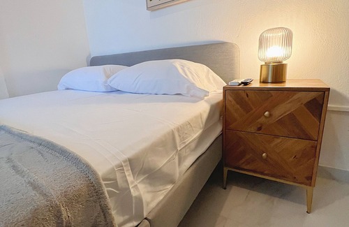 Canas Urbano Apartment | Modern, Cozy & Great Location