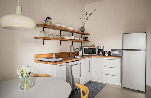 Clarkdale Condo | Modern Desert Retreat at Penumbra · Suite 1