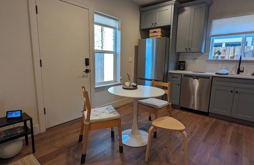 Woodstock House | Modern Detached ADU in SE PDX, 2 bedroom, 1.5 bathroom