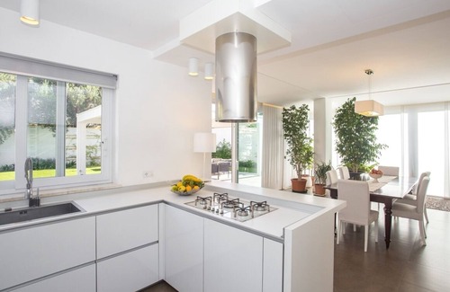 Mondello Villa | Modern detached villa near the beach of Mondello