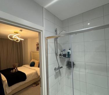 Athy House | Modern Double & Single Room with Cozy Vibes Athy