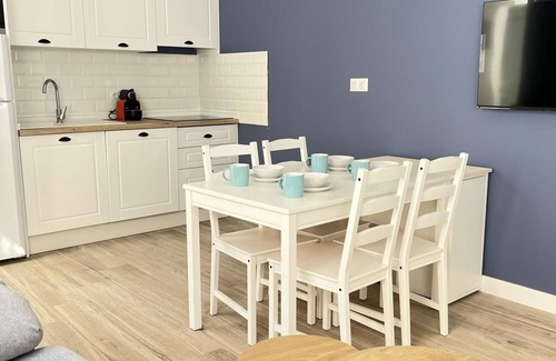 Capuchinos Apartment | Modern duplex 2 beds, terrace, Wi-Fi, air conditioning in Malaga