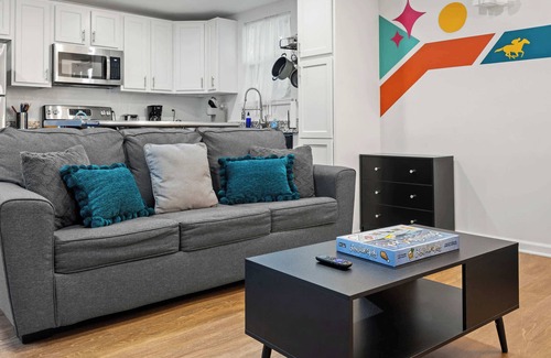 Phoenix Hill Apartment | Modern & Eco Loft w/Wifi Near Bourbon Trails | #3