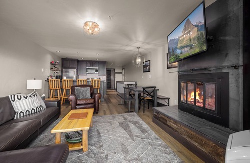 Whitefish Condo | Modern Edelweiss 2 bedroom Condo! Fantastic views and some of the best ski access!