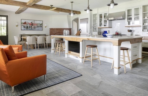 Kennebunkport House | Modern Elegance: State-of-the-Art Luxury Retreat Near Colony Beach