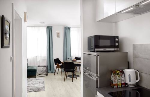 Corvin negyed Apartment | Modern, elegant downtown apartment offers 5-star hotel quality luxury bedding