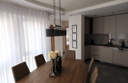 Rubenach Apartment | Modern family apartment in Koblenz with balcony