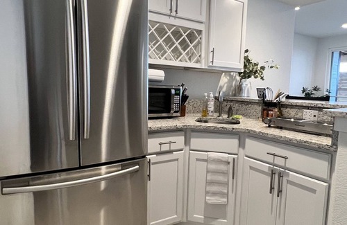 Elbert House | Modern farm 2b 2b Walkout Basement Apartment - Falcon , CO