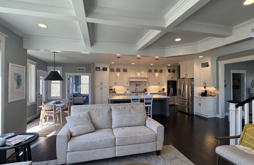 Bloomington House | Modern farm house escape. Family friendly, spacious, and quiet!