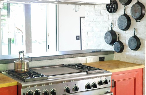 Camarillo House | Modern Farm House- Spacious, Family-Friendly Indoor/Outdoor Living!