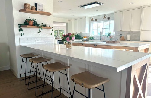 Lakeside House | Modern Farmhouse Luxury Resort on One Acre