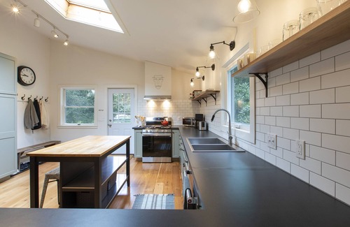 West Saugerties Other | Modern Farmhouse - West Saugerties/Woodstock
