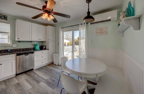 Village Green House | Modern Fenced in Pet Friendly 2BR 1BA Home